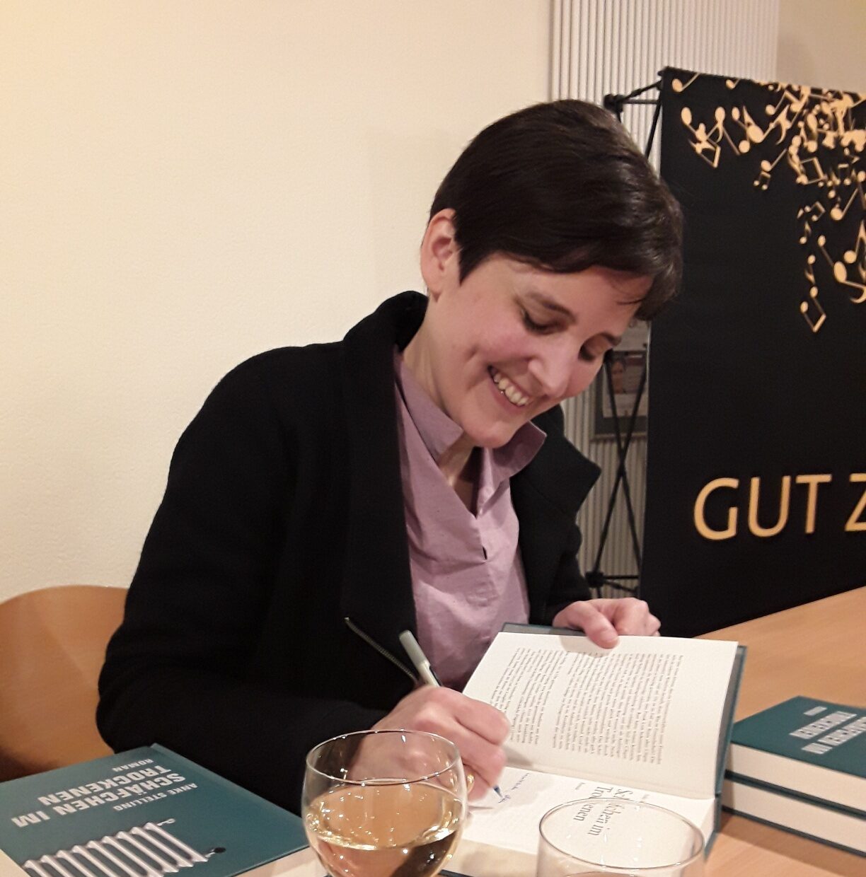 Anke Stelling, frischgekürte Preisträgerin des Preises der Leipziger Buchmesse, las in Limbach